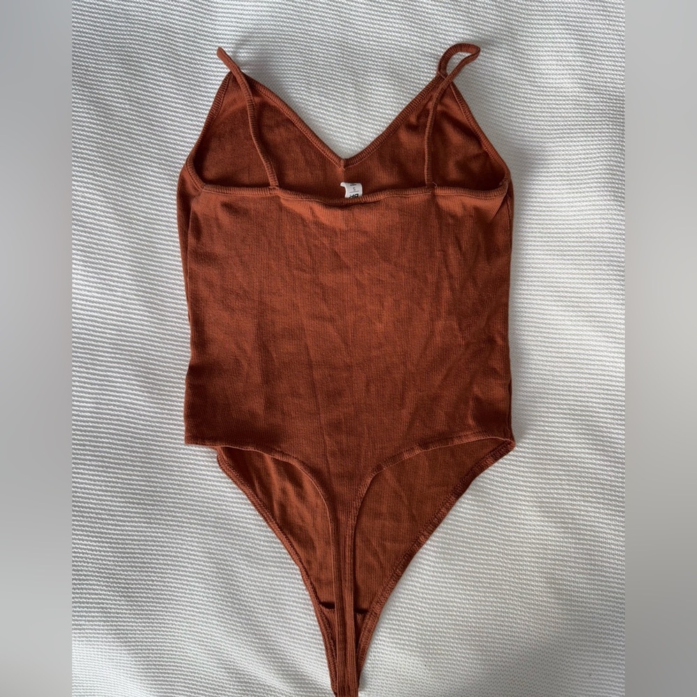 BP Rust Knit Top - Picture 2 of 3